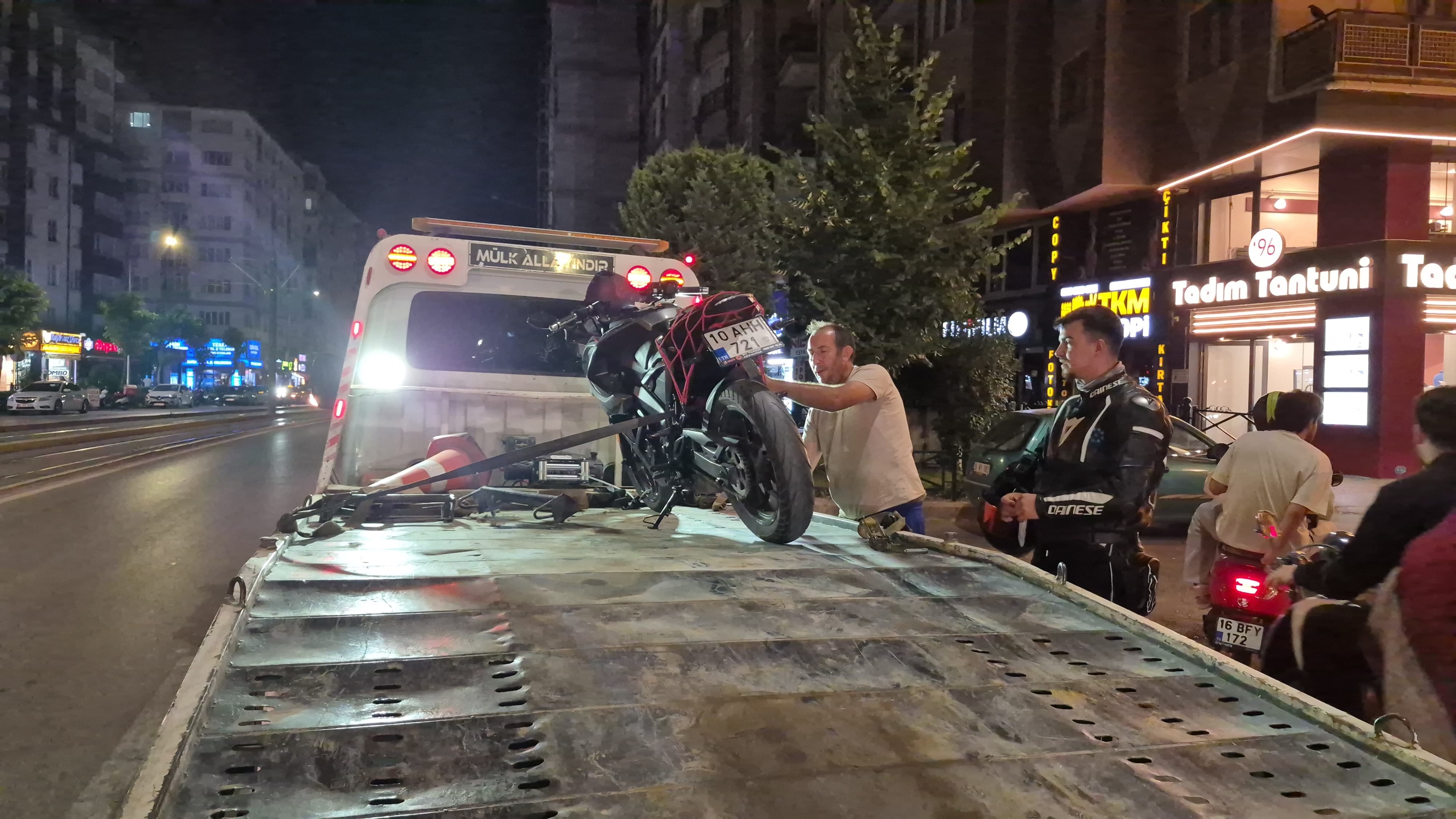 Eskişehir'de Katlanır Plakalı Motosiklet Sürücüsüne Büyük Ceza