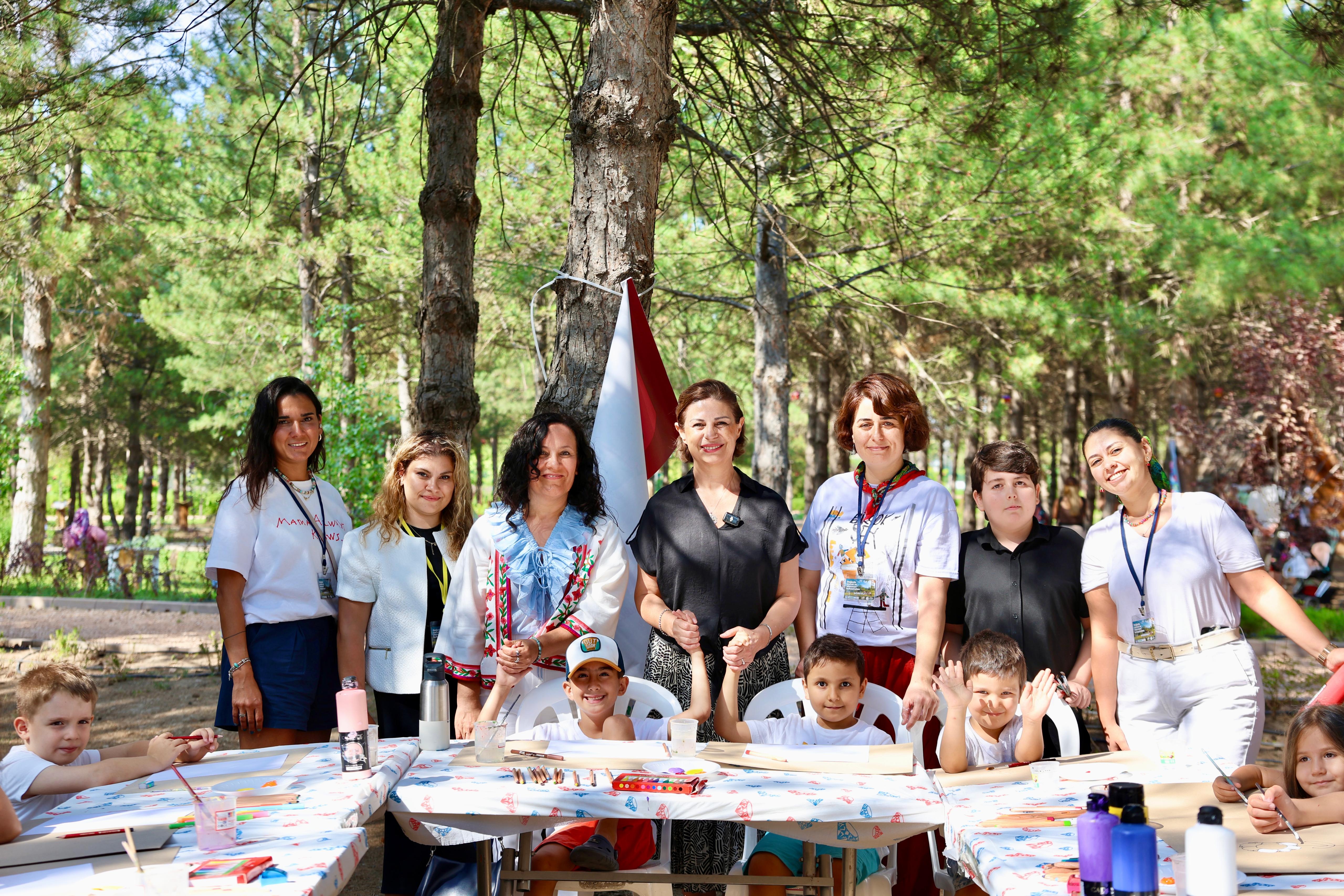 Aktif Yaşam Parkı'nda Doğada Ebeveyn Çocuk Buluşması