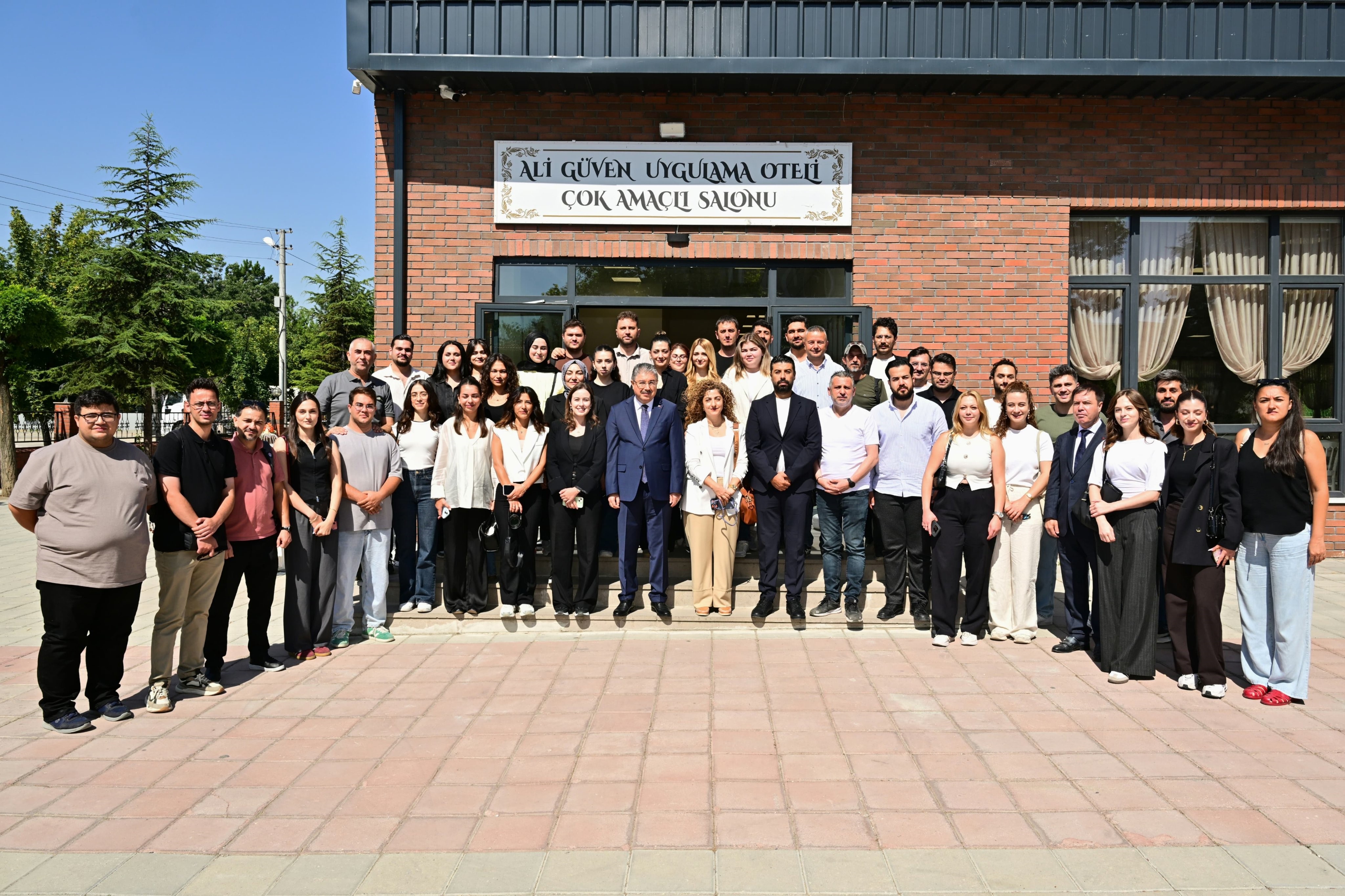 Eskişehir Valisi Yılmaz’dan 24 Temmuz Basın Bayramı mesajı