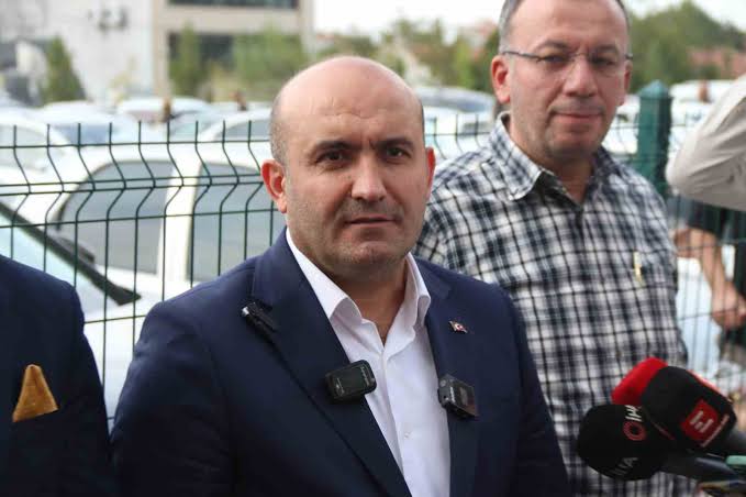 Albayrak: “Üç programın bedeli ödenmedi”