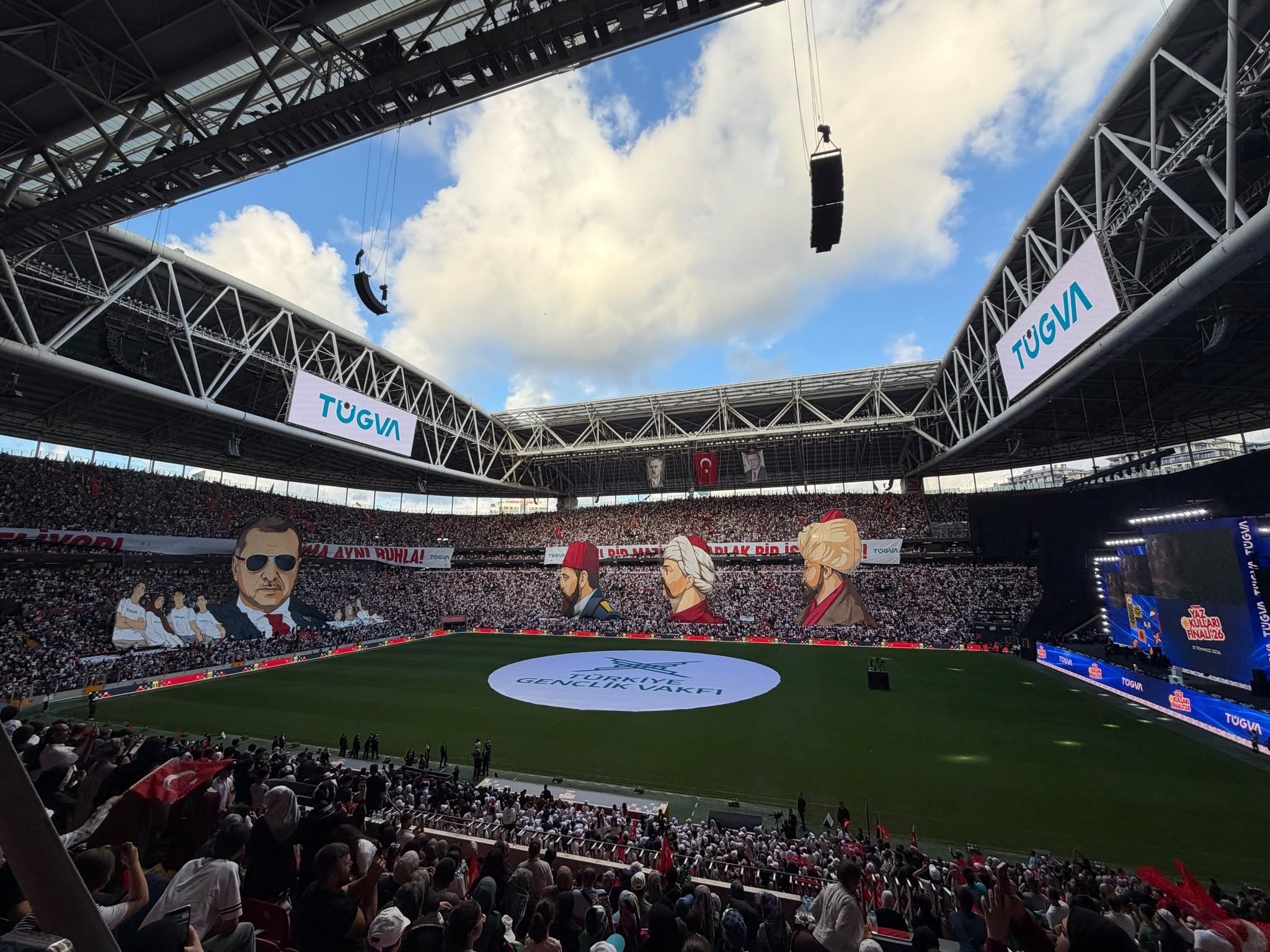 TÜGVA Yaz Okulları'na görkemli final