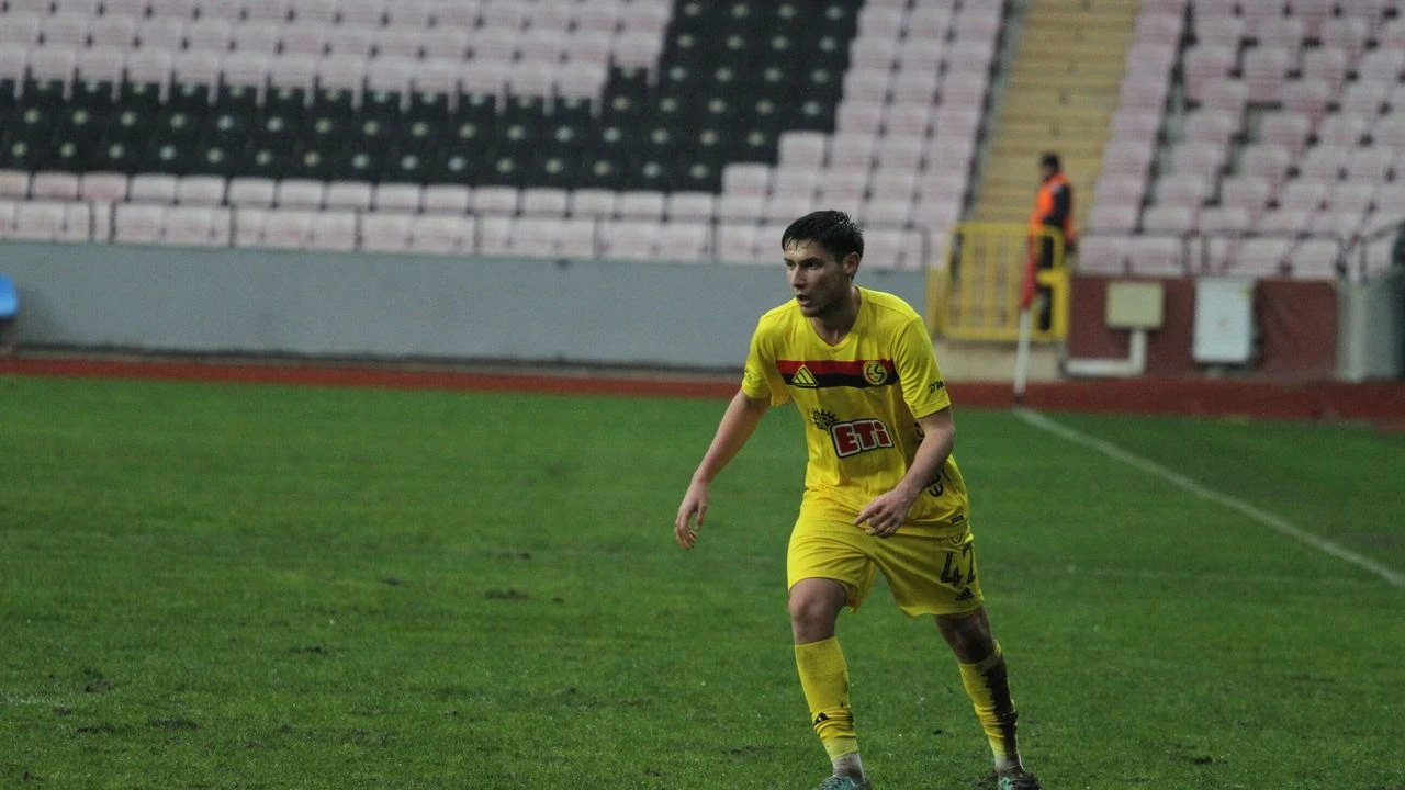 Eskişehirspor Hasan Şen'i kiraladı!