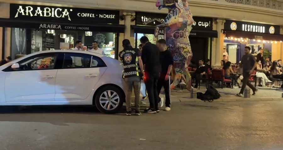 Eskişehir'de Plakasız Sürücüye Ceza Kesildi, Ehliyeti İptal Edildi