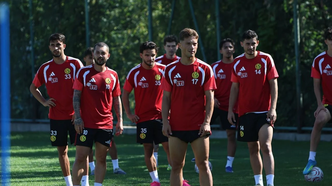 Düzce maçı lig havasında geçti!