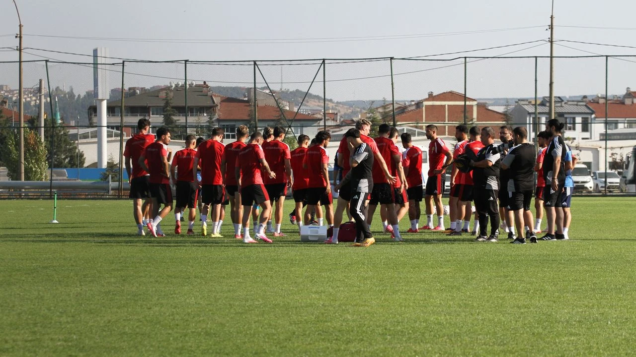 Eskişehirspor Çorlu 1947’yi Galibiyetle Geçti