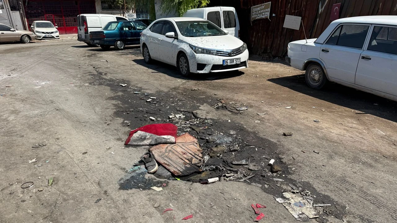 Küçük Sanayi Sitesi’nde Çöküntü ve Atık Sorunu