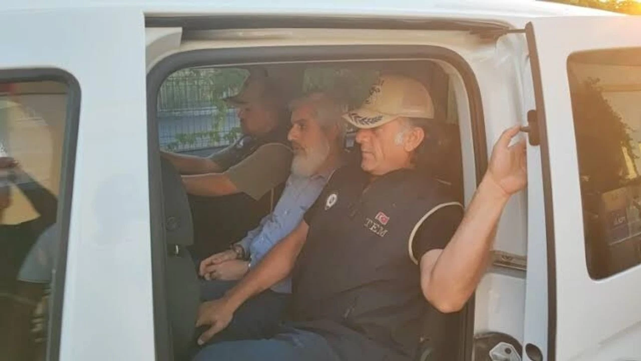Furkan Vakfı’na Operasyon