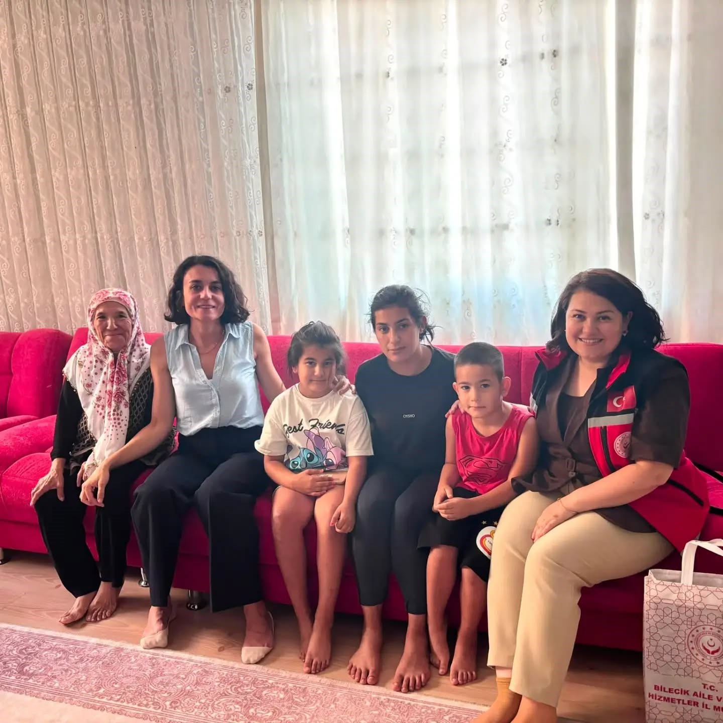 Bilecik’te şehit ailesine vefa ziyareti