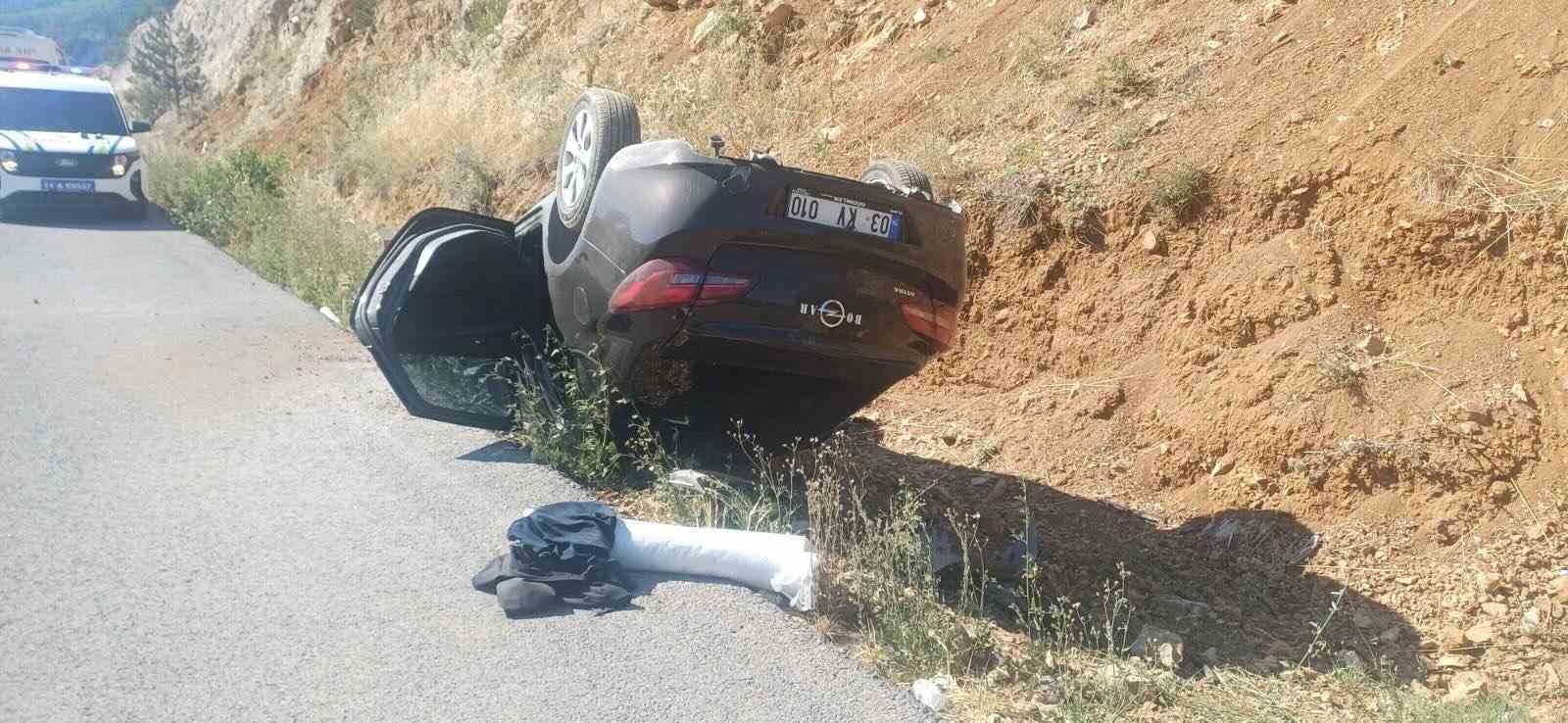 Bilecik’te otomobil takla attı: 2 yaralı
