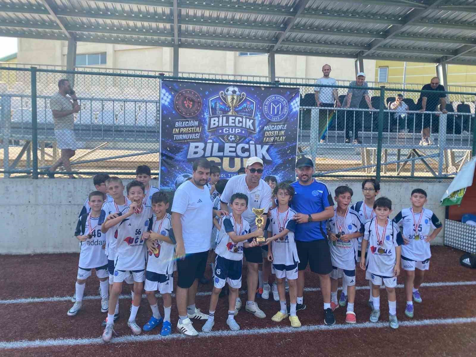 Bilecik CUP U12 Turnuvasının şampiyonu Balkan Termik Spor Kulübü oldu