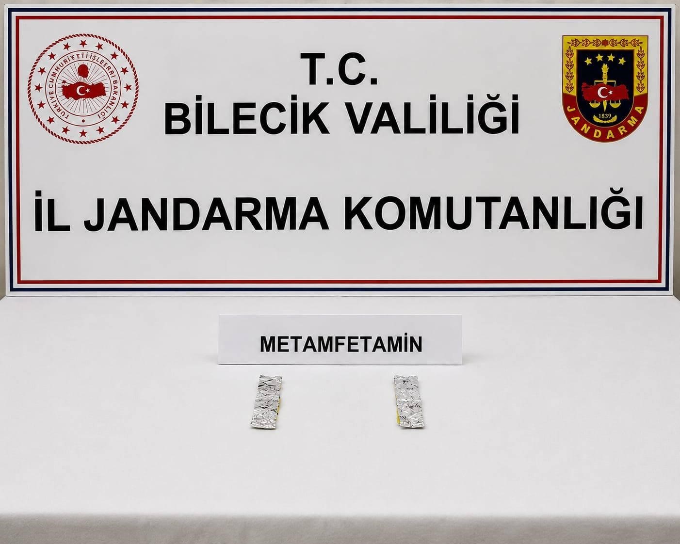Bilecik’te otomobilde metamfetamin ele geçirildi