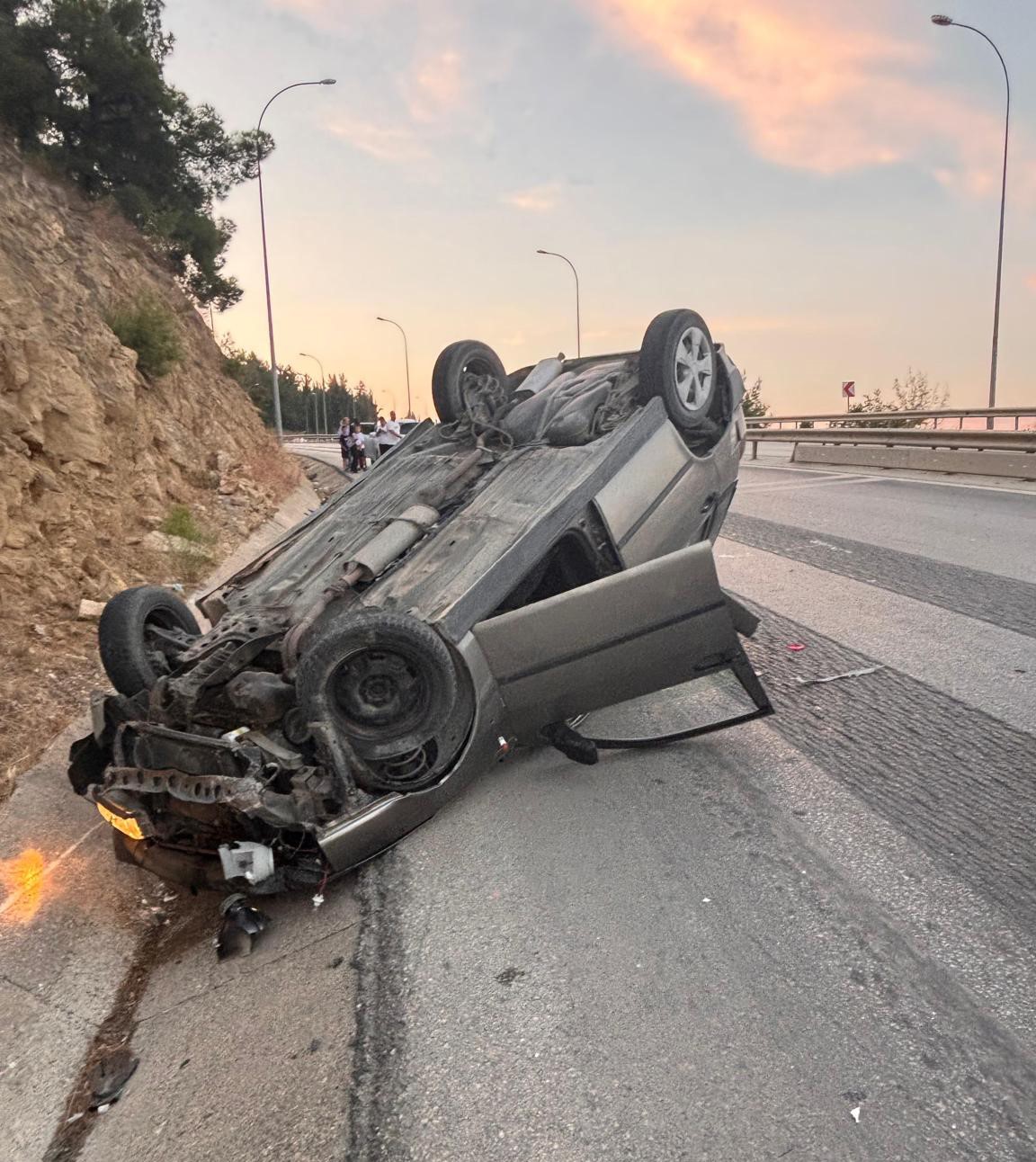 Bilecik’te otomobil ters döndü: 1 yaralı
