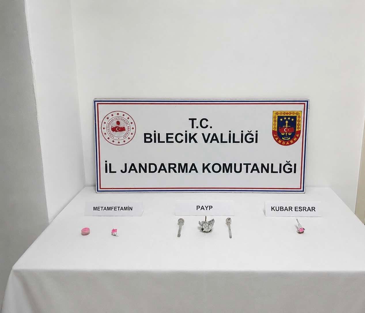 Eskişehir’den aldığı uyuşturucuyla Bilecik’e gelirken yakalandı