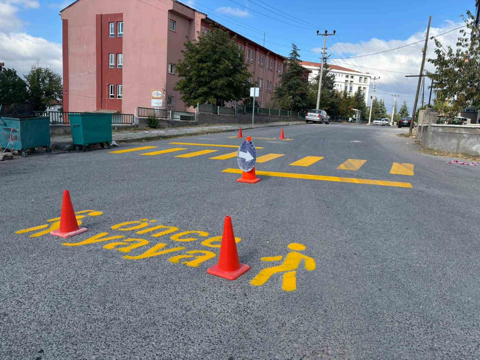 Tavşanlı’da okul bölgelerinde trafik güvenliği artırılıyor