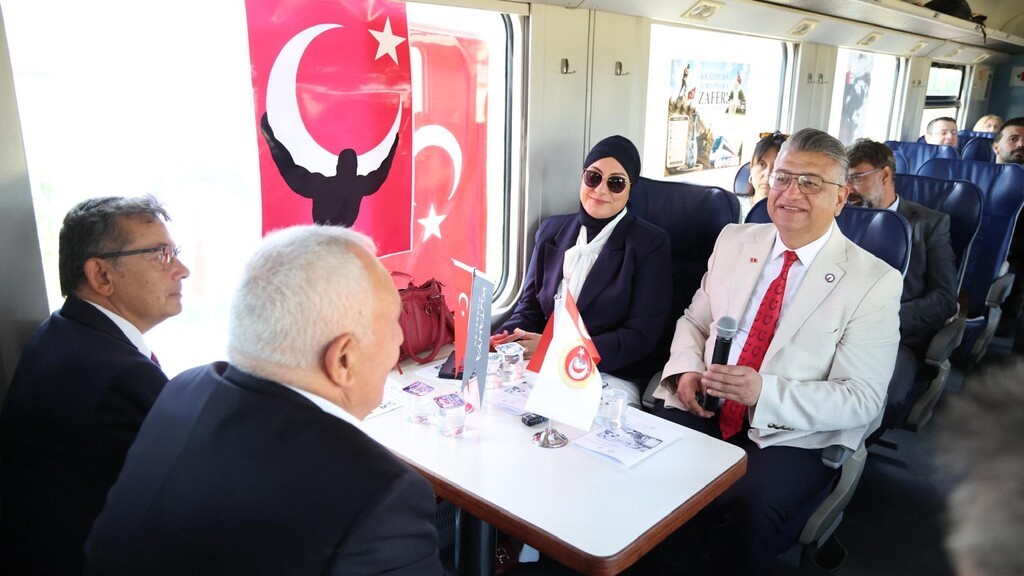 ’Zafer Rotası Sempozyumu’ tren yolculuğuyla gerçekleştirildi