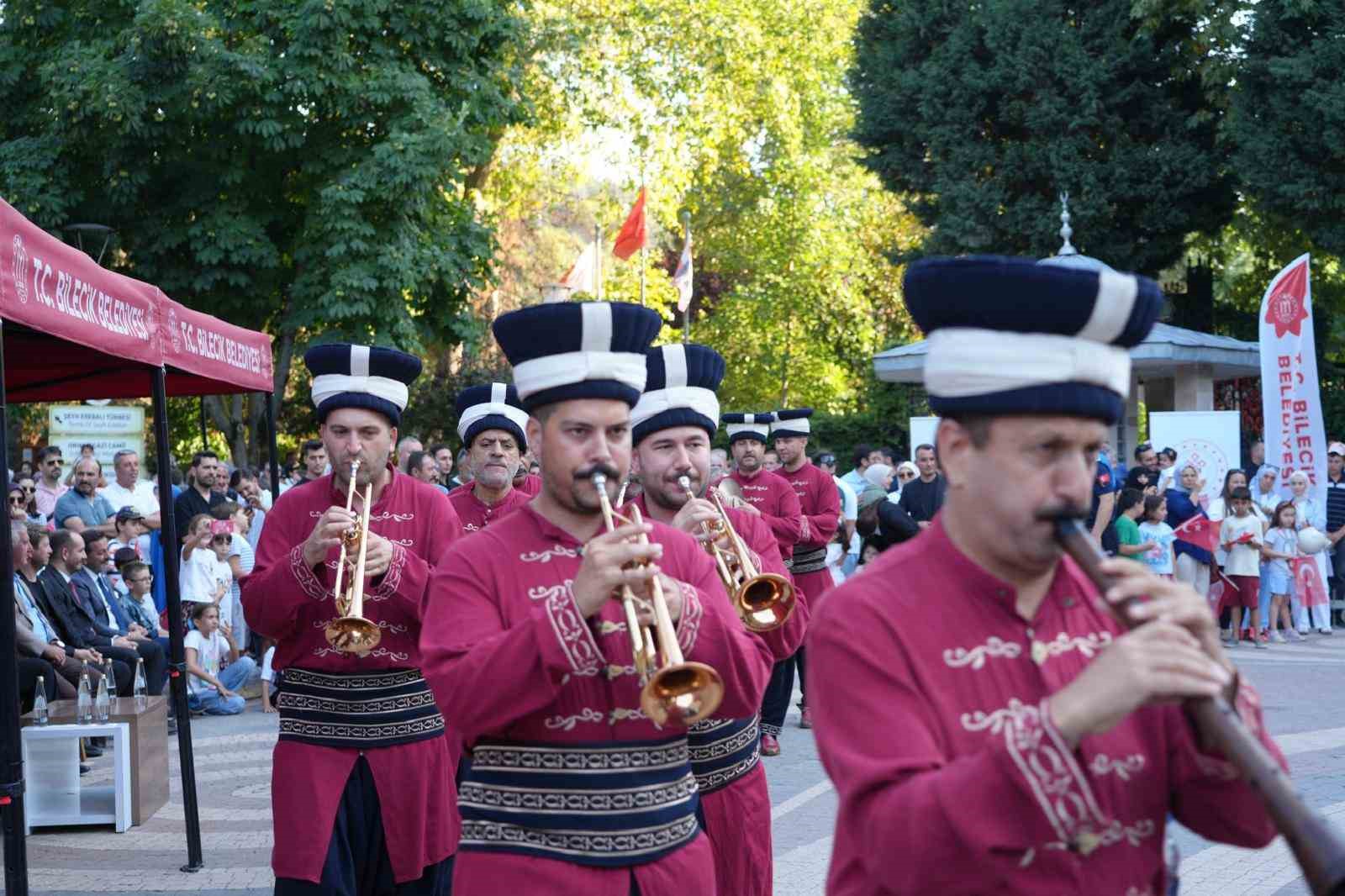 Yunanlılar tarafından 3 kez yakılan ’Yanık Şehir’ Bilecik kurtuluşu kutlandı