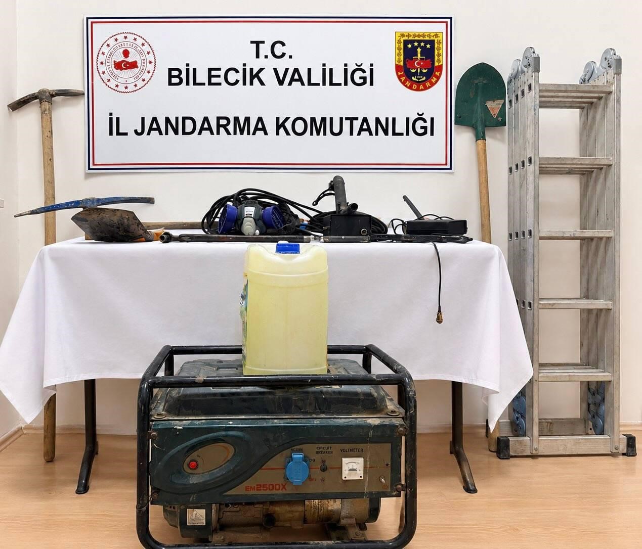 Bilecik’te define arayan 2 kişi suçüstü yakalandı