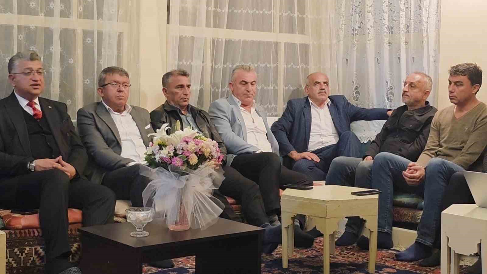 Kütahya’da merhum ressam Ahmet Yakupoğlu’nun evinde Ahi Gecesi düzenlendi