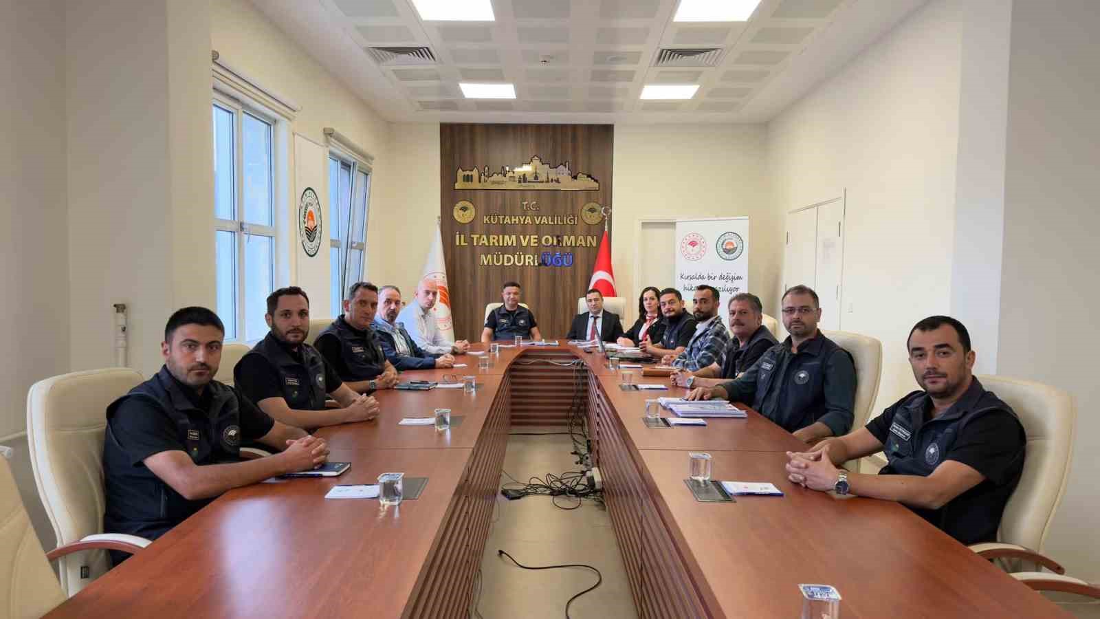 Kütahya’da kırsal kalkınma masaya yatırıldı: 7 ilçe ve 157 köy için yeni hedefler