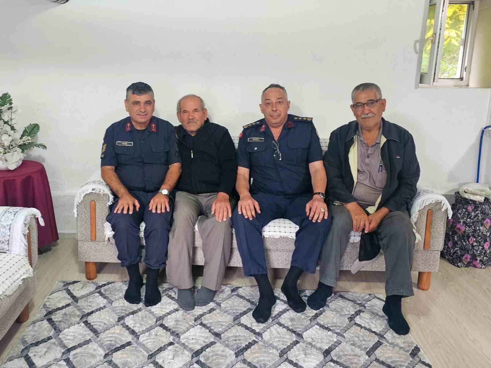 İl Jandarma Komutanı Vanlı, gazilerle bir araya geldi