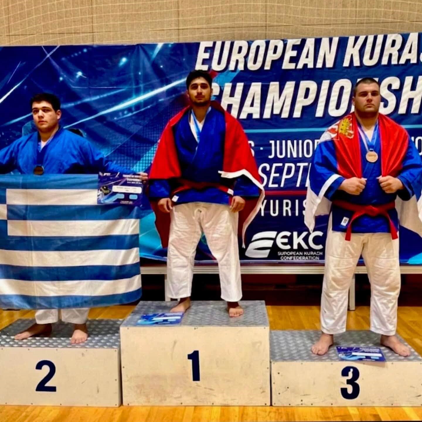 Bilecikli sporcu Avrupa Kuraş Şampiyonu oldu