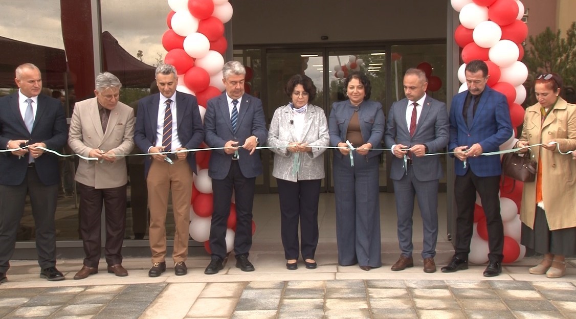 ESOGÜ Merkezi Mutfak Binası düzenlenen törenle açıldı