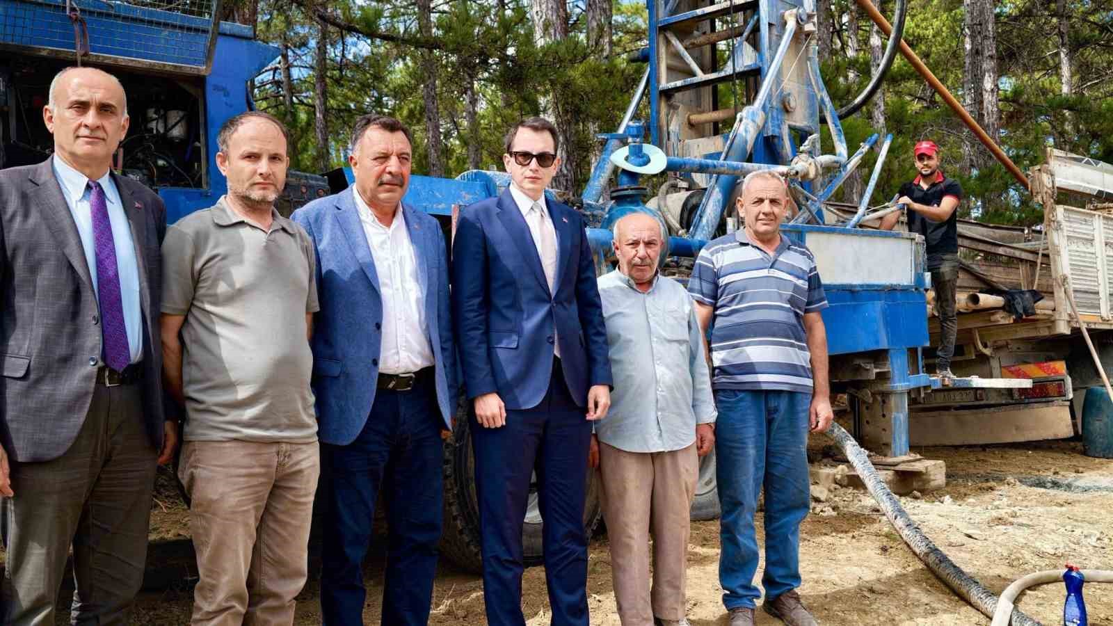 Hisarcık Aşağı Yoncaağaç köyünün su ihtiyacı için sondaj çalışması sürüyor