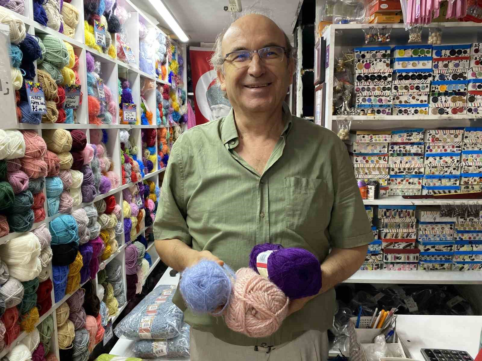 Gençlerin el örgüsüne ilgisi yoğun