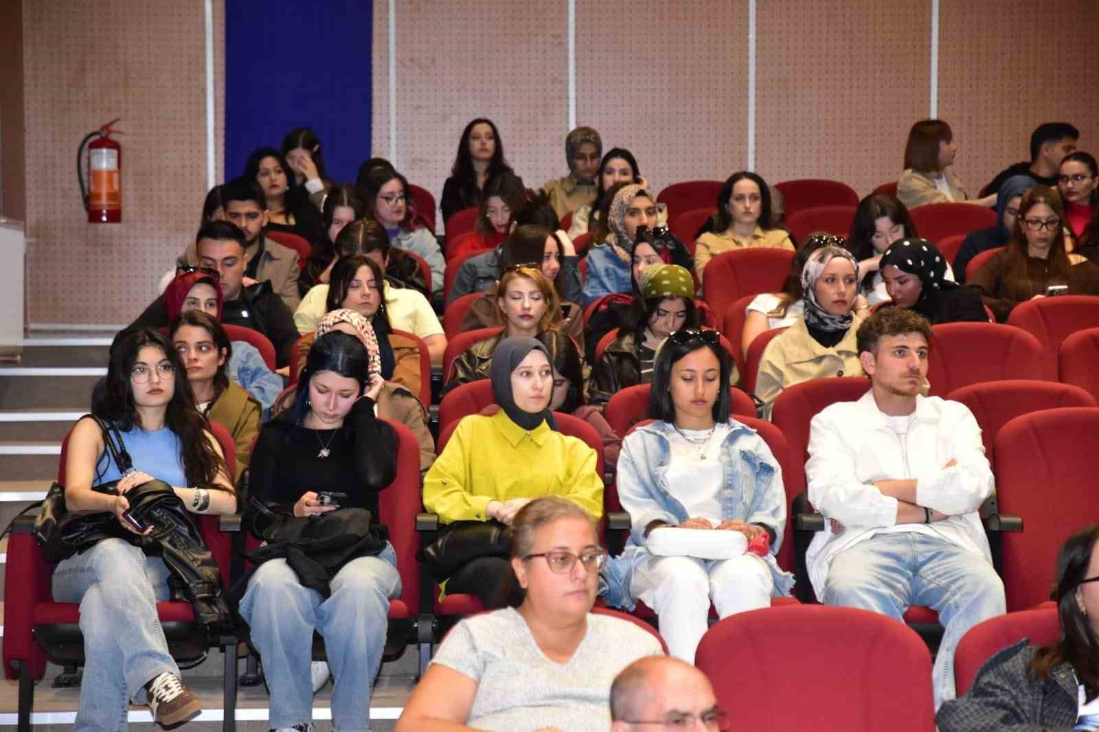 ASHİM’den ESOGÜ’de kadına yönelik şiddetle mücadele semineri