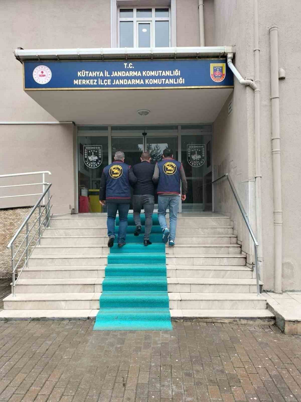 Kütahya’da aranan 73 şahıs yakalandı, 38’i tutuklandı