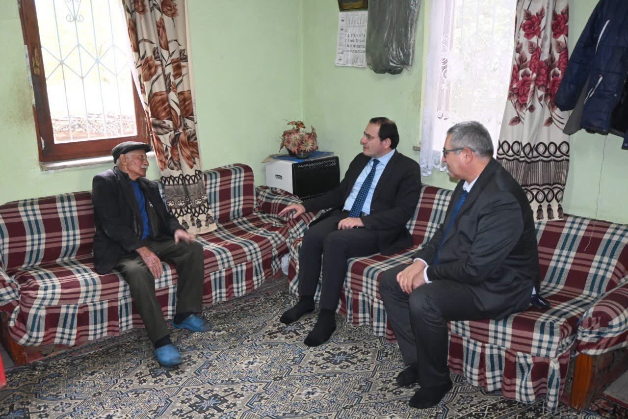 Kaymakam Türker’den Yaşlılar Haftasına özel anlamlı ziyaret