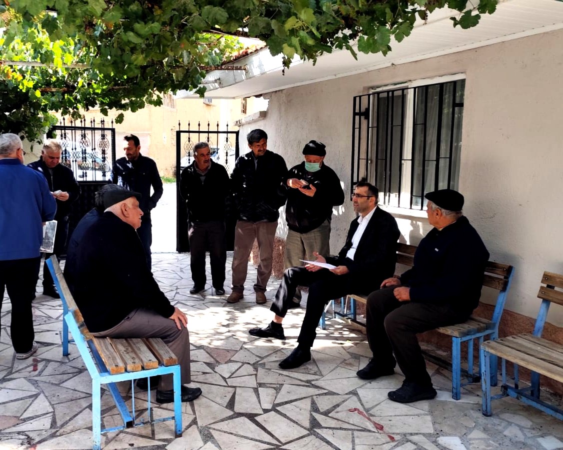 Uşak’ta üreticilerle saha buluşmaları sürüyor
