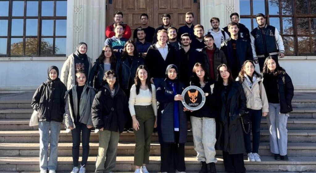 DPÜ öğrenci toplulukları teknoloji ve sosyal sorumlulukta fark oluşturdu