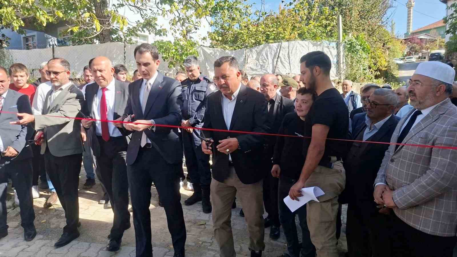 Hisarcık Kurtdere köyünde çok amaçlı salon hizmete açıldı
