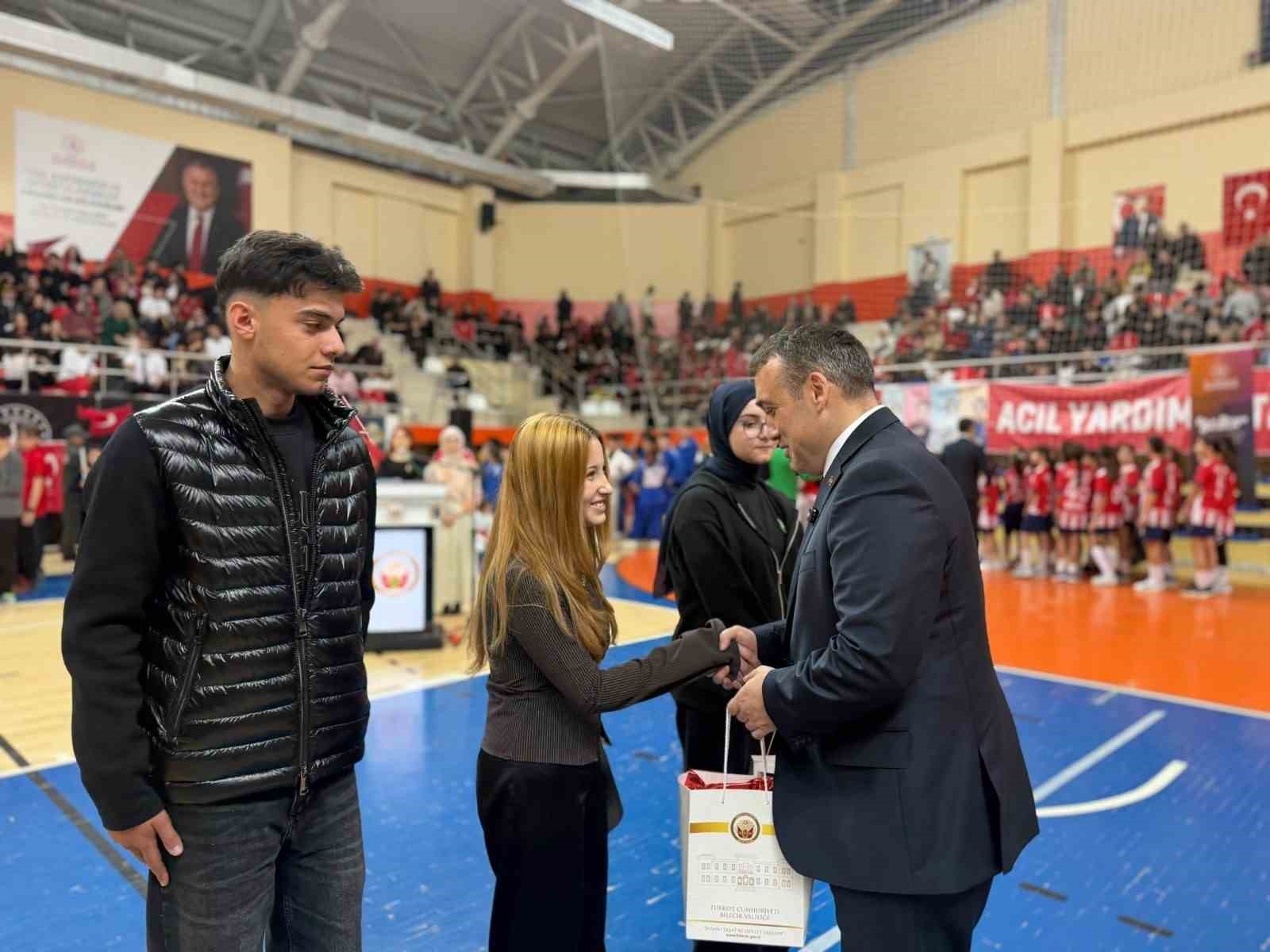 Genç kalemden kompozisyon yarışmasında ikincilik başarısı