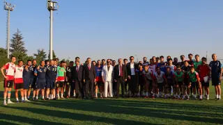 Vali Yılmaz ve Hatipoğlu’ndan Eskişehirspor’a destek ziyareti