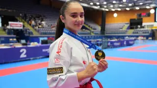 Tavşanlılı milli karateci Yüsra Bozbey İsveç’te şampiyon oldu