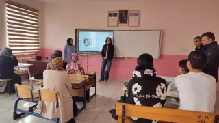 Altıntaş’ta Açık Öğretim İmam Hatip Lisesi kurslarına ziyaret