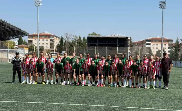 Bilecik Kolej Spor Kulübü, U15 Gelişim Ligi öncesi moral buldu