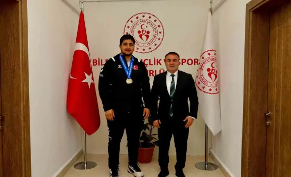 İl Müdürü Demir ile Avrupa şampiyonu Zaloğlu bir araya geldi