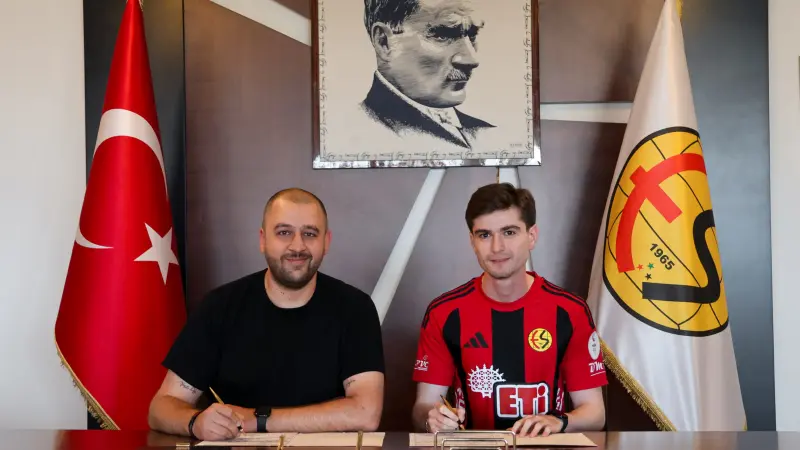 Eskişehirspor Hücum Oyuncusuyla Anlaşma Sağladı