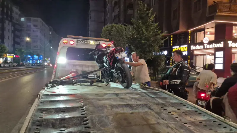 Eskişehir'de Katlanır Plakalı Motosiklet Sürücüsüne Büyük Ceza