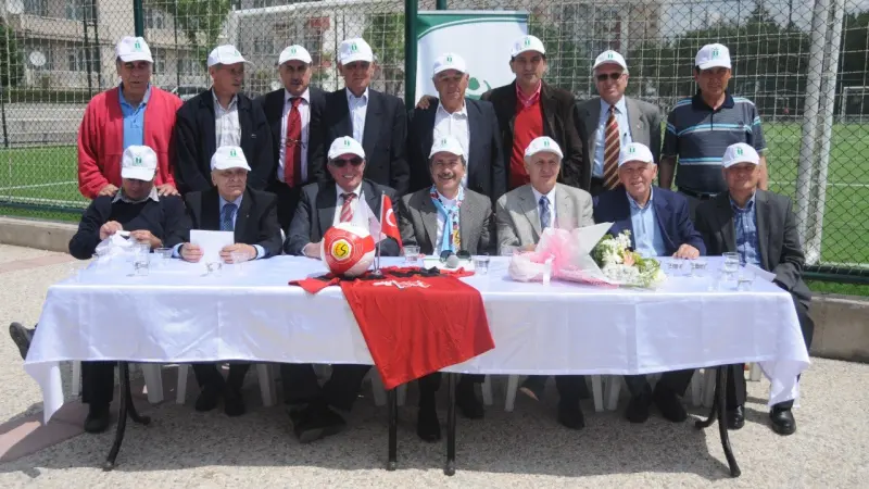 Efsane futbolcuların ruhu bu tesiste yaşatılacak