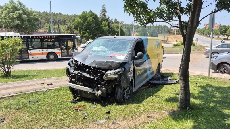 Eskişehir'de korkutan kaza: 2 yaralı