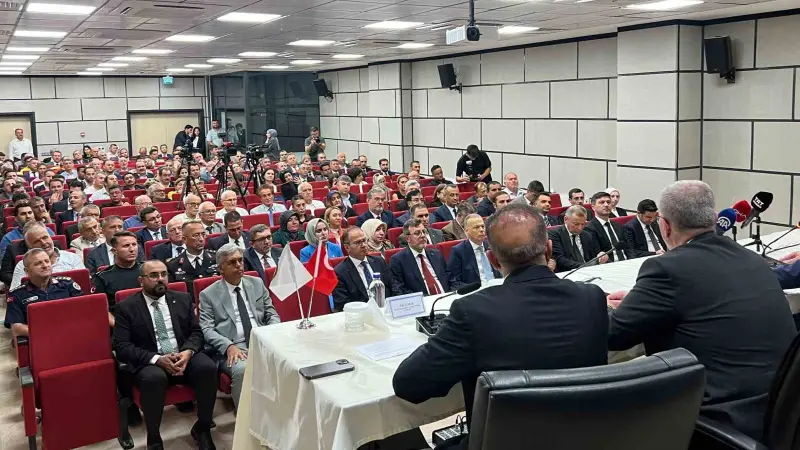 Bakan Bolat: "2025 yılı itibarıyla mal ihracatımızı 273,2 milyar dolara yükselterek Cumhuriyet tarihimizin en yüksek ihracat seviyesine ulaştık"