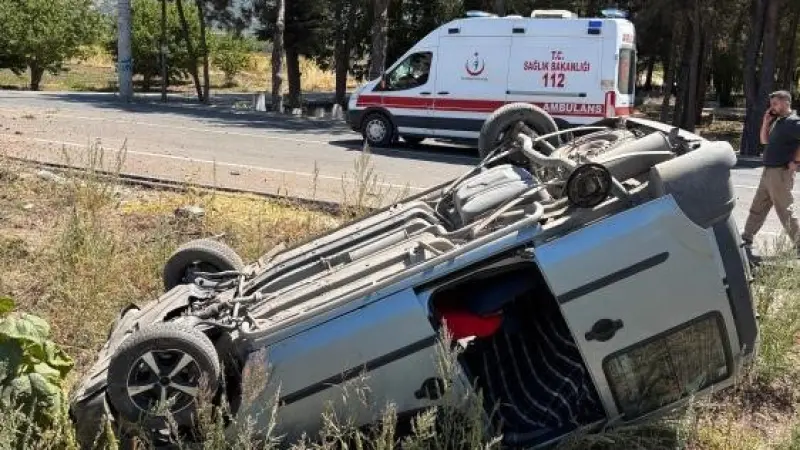 Bilecik’te seyir halinde kontrolden çıkan araç takla atarken, sürüsü yaralandı