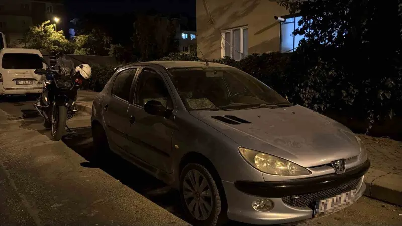Polisin ele geçirdiği satılmak üzere hazırlanan uyuştucu ile alakalı 2 şahıs tutuklandı