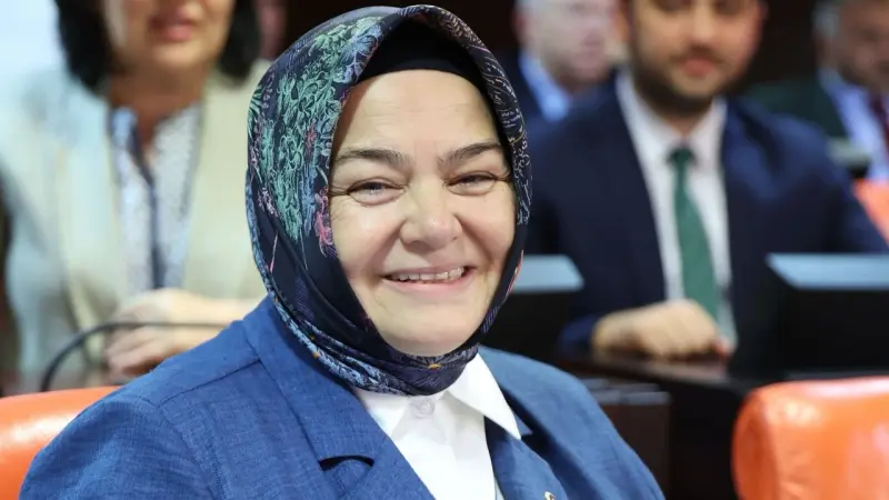 Gürcan: “Millî teknoloji hamlemizin raylardaki gururu Eskişehir’den geleceğe hızla ilerliyor”