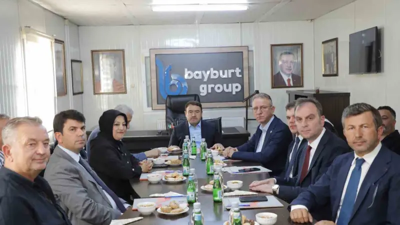 Kütahya’da ilçelerdeki yol çalışmaları masaya yatırıldı