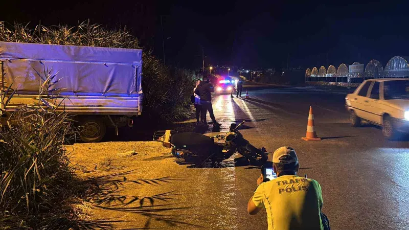 Tavşanlı’da kamyonet ile motosiklet çarpıştı: 2 yaralı